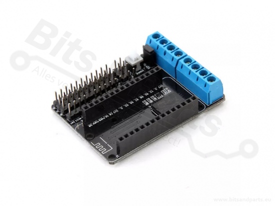 ESP8266 NodeMCU Motor shield